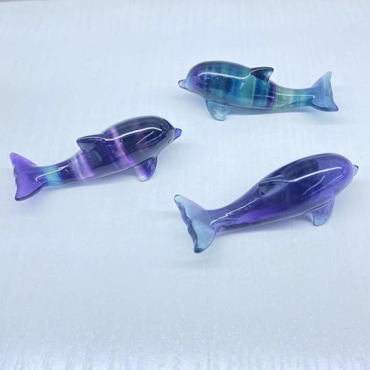 1 Pcs Natural crystal colorful fluorite dolphin crystal raw stone carving crystal animal decoration