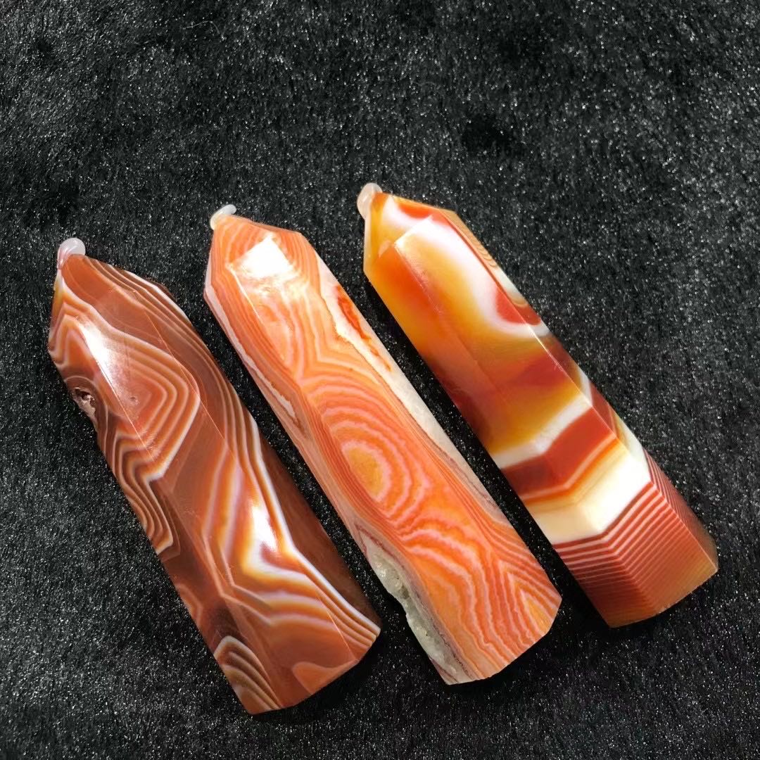 1 pcs Natural carnelian tower symbiotic hexagonal ornament single pointed living room office