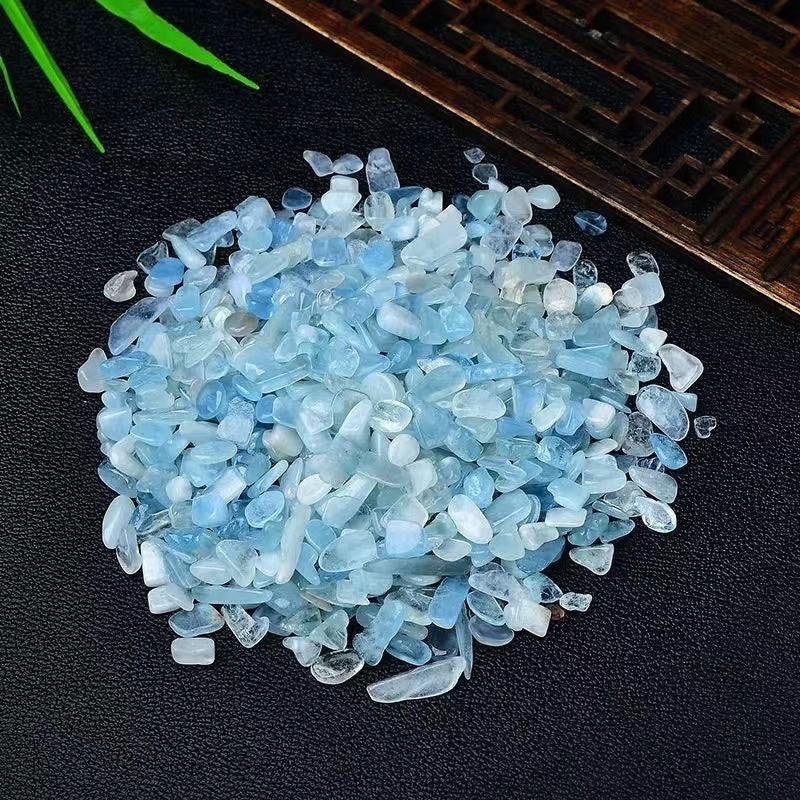 Natural aquamarine 5-7mm chips bonsai paving manicure raw stone diffuser small particle crystal