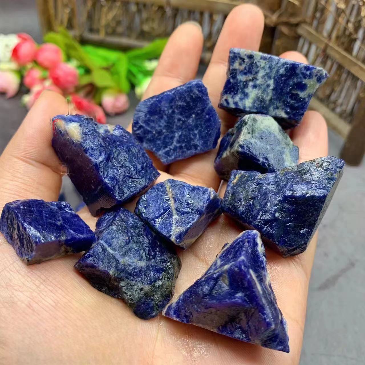 Crystal raw stone ore stone raw mineral specimen crystal raw stone aromatherapy diffuser stone