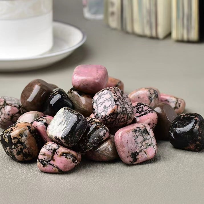 Natural crystal  particle polished 2-3CM stone rhodonite diffuser stone decoration tomble