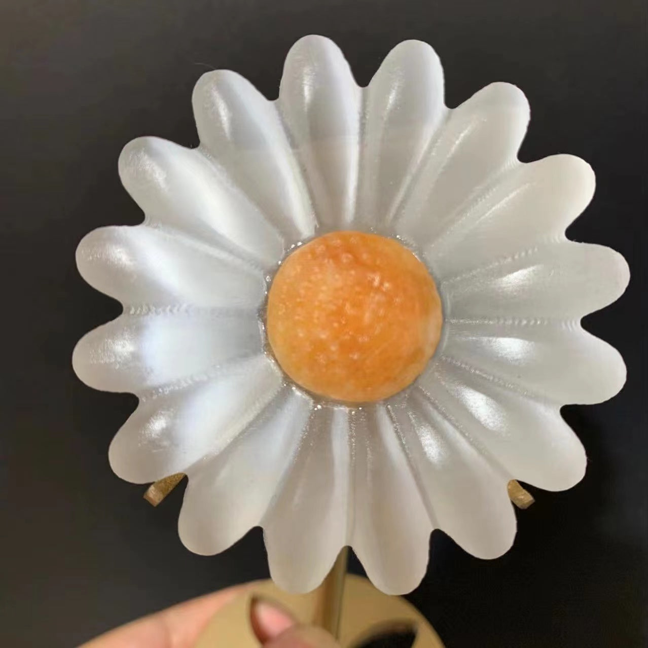 1Pcs Natural crystal selenite flower carved by hand carved plaster flower crafts with pedestal