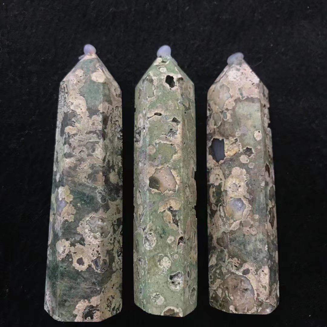 1 pcs Natural green flower jasper tower symbiotic hexagonal ornament single pointed living room office